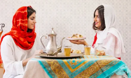 Hindari Ini Saat Puasa Jika Memiliki Masalah Lambung Atau Maag