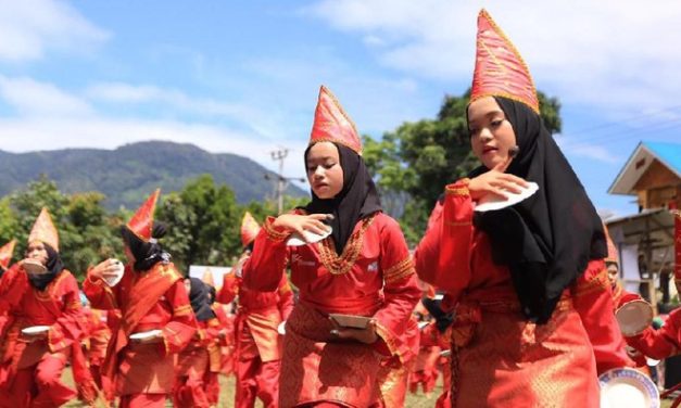 Tari Piring Sebuah Warisan Budaya Sumatera Barat, Yuk Simak