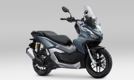 Skuter Petualang Yang Bertenaga Honda ADV, Yuk Kita Bahas!