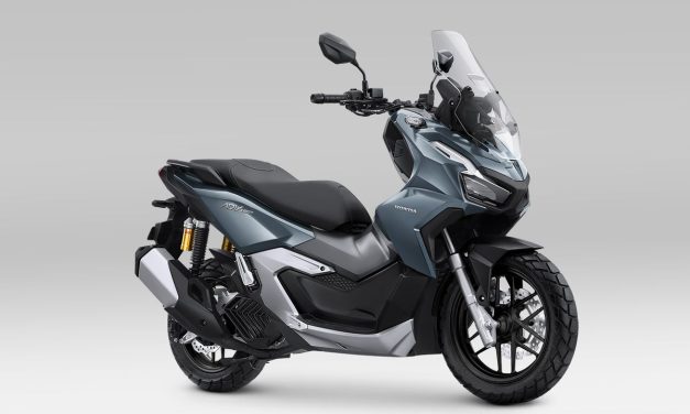 Skuter Petualang Yang Bertenaga Honda ADV, Yuk Kita Bahas!