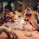 Kecanduan Alkohol Di Kalangan Remaja, Yuk Kita Bahas Di Sini