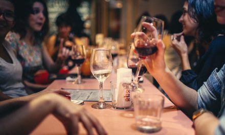 Kecanduan Alkohol Di Kalangan Remaja, Yuk Kita Bahas Di Sini