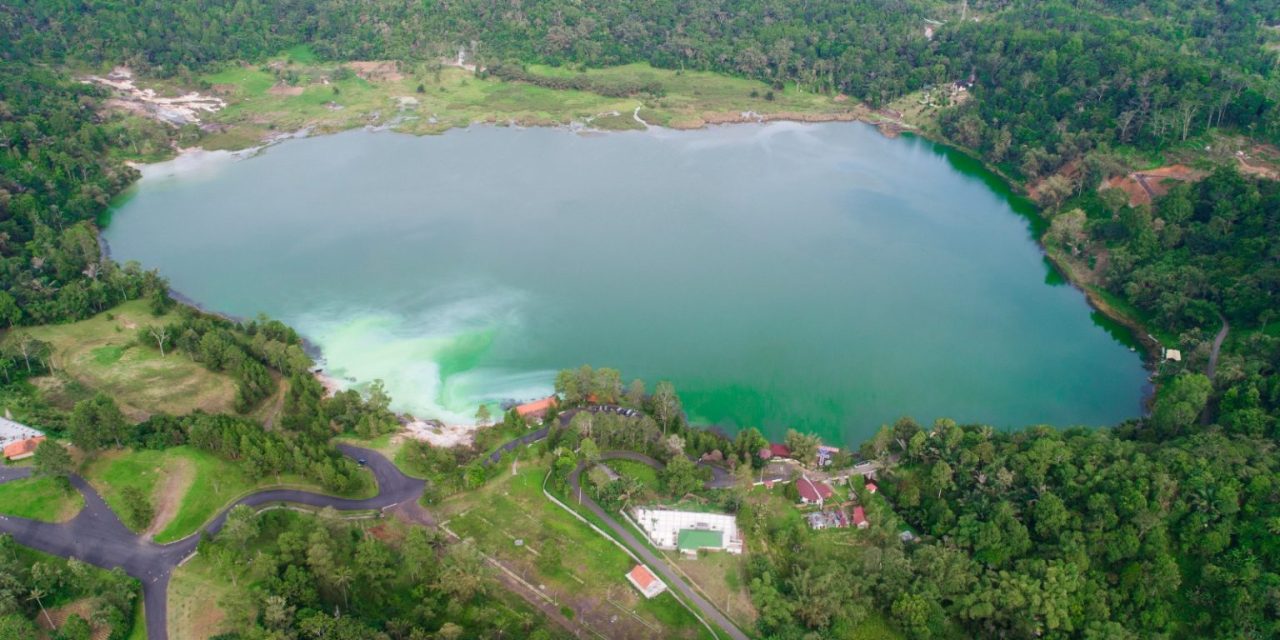 Asal Usul Terbentuknya Danau Linow Di Sulawesi Utara