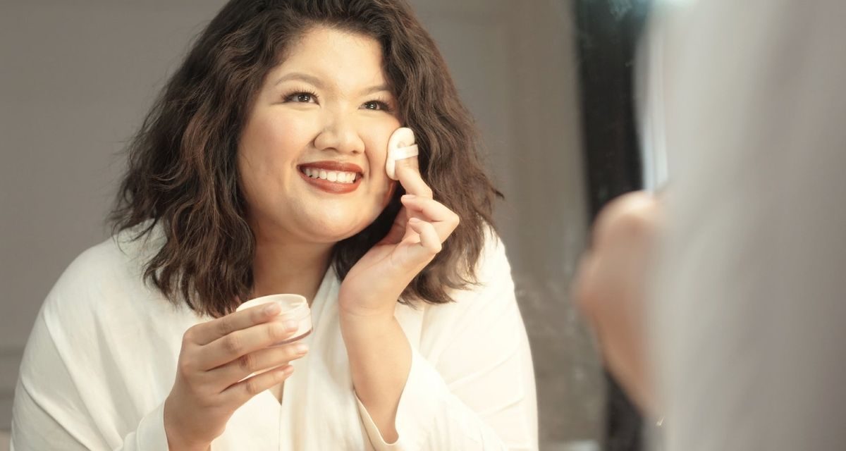 Efek Ketika Menggunakan Make-Up Yang Sudah Kadaluwarsa