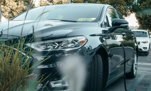 Mengenal Mobil Hybrid: Antara Hemat BBM Dan Lingkungan